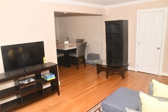 2832 Hartford St SE in Washington, DC - Building Photo - Building Photo