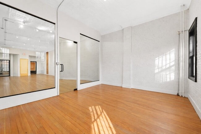 186 Ocean Ave in Jersey City, NJ - Building Photo - Building Photo