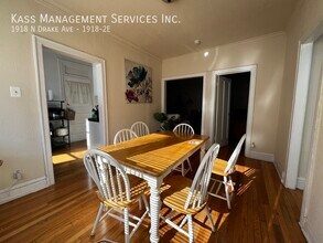 1918 N Drake Ave in Chicago, IL - Building Photo - Building Photo