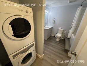 31233 Livingstone Ave in Abbotsford, BC - Building Photo - Building Photo