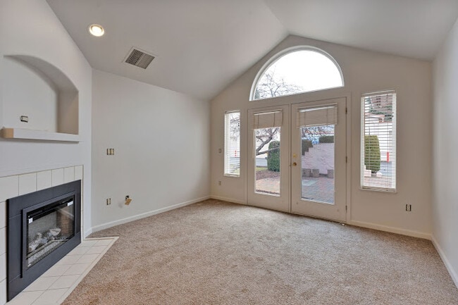Courtland Place in Spokane Valley, WA - Building Photo - Building Photo