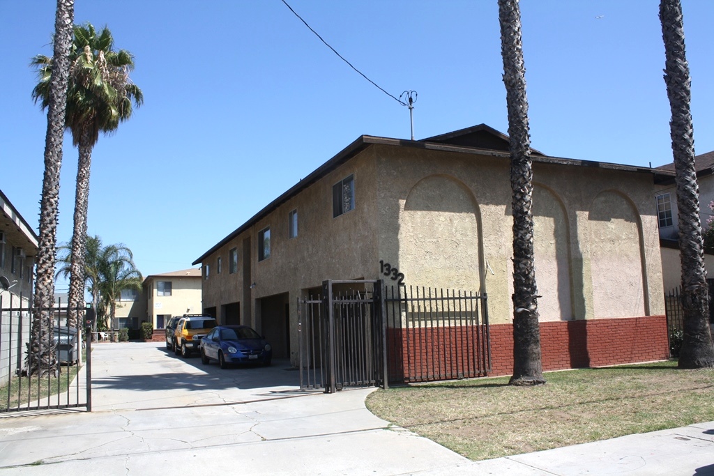 1332 S Greenwood Ave in Montebello, CA - Building Photo