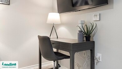 130 Camino De Oro, Unit 209 in San Antonio, TX - Building Photo - Building Photo