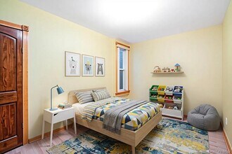 71-20 68th St in Queens, NY - Building Photo - Building Photo