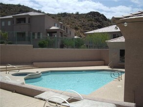 1716 W Cortez St-Unit -UNIT 245 in Phoenix, AZ - Building Photo - Building Photo