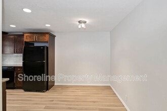 2110 Brittany Ln in Boise, ID - Building Photo - Building Photo