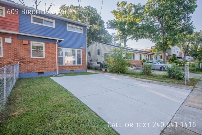 609 Birchleaf Ave in Capitol Heights, MD - Building Photo - Building Photo