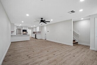5124 Collinwood Ave in Fort Worth, TX - Building Photo - Building Photo