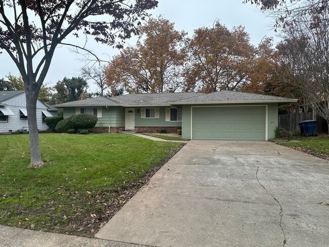 3521 Los Alamos Way in Sacramento, CA - Building Photo - Building Photo