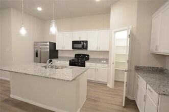 1712 Calanques St in Royse City, TX - Building Photo - Building Photo