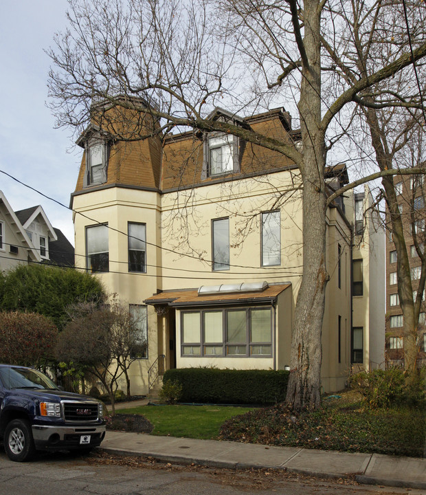 6015 Walnut St in Pittsburgh, PA - Building Photo