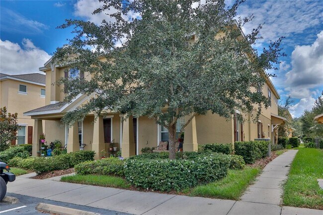 property at 4724 Somerset Hill Ln