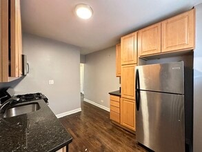 4446 N Central Park Ave, Unit J08P in Chicago, IL - Building Photo - Building Photo