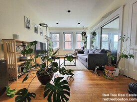 94 Pleasant St, Unit 2 in Brookline, MA - Building Photo