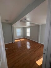 18 Castle St in New Haven, CT - Building Photo - Building Photo