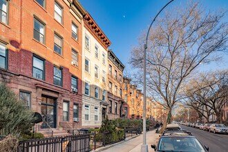 159 Garfield Pl in Brooklyn, NY - Building Photo - Building Photo