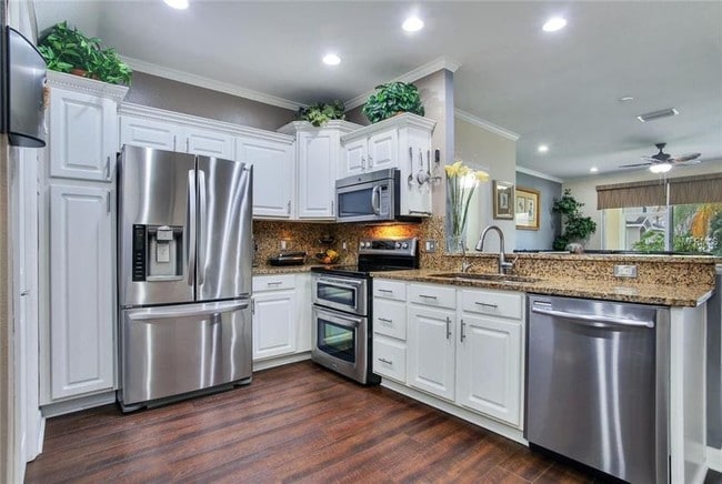 14916 Salamander Pl