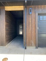 683 Stone Peak Lp in Driggs, ID - Building Photo