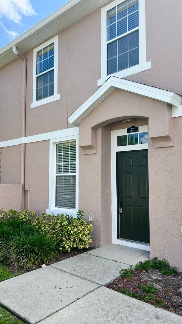 597 52nd Ave N in St. Petersburg, FL - Building Photo - Building Photo