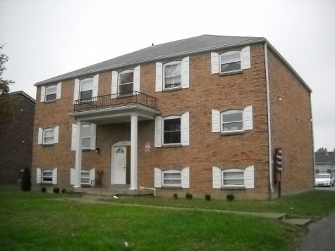 4913 Cawood Dr in Louisville, KY - Building Photo