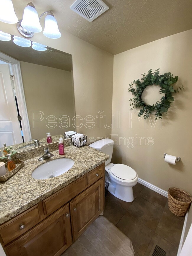 1041 Independence Ave in Provo, UT - Building Photo - Building Photo