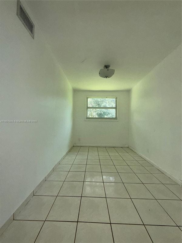 1545 NE 128th St in North Miami, FL - Building Photo - Building Photo