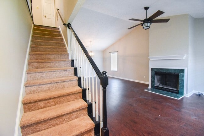 5935 Bloomsbury Dr in Fayetteville, NC - Building Photo - Building Photo