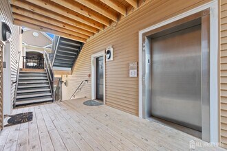 434 Micali Way in South Plainfield, NJ - Building Photo - Building Photo