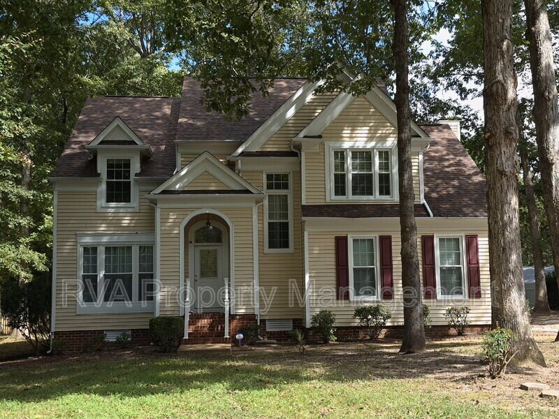6002 Oak Landing Dr in Chester, VA - Building Photo