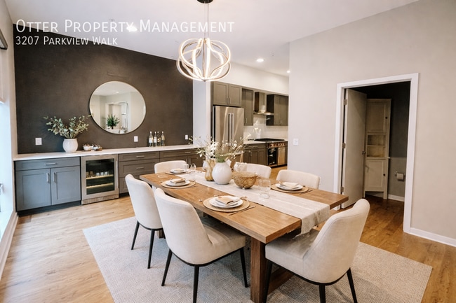 3207 Parkview Walk in Philadelphia, PA - Building Photo - Building Photo