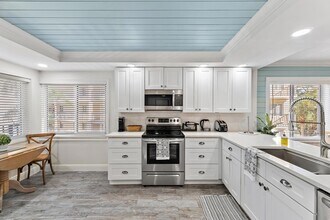 275 Palm Ave, Unit A301 in Jupiter, FL - Building Photo - Building Photo