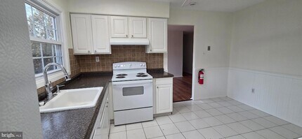 10 Gardenbrook Ln in Willingboro, NJ - Building Photo - Building Photo