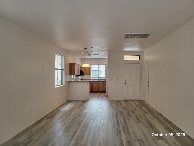 9708 Villa Lorena Ave in Las Vegas, NV - Building Photo - Building Photo