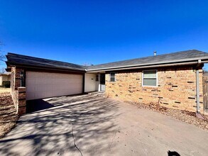 7108 Imperial Trail in Amarillo, TX - Building Photo - Building Photo