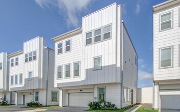 1741 Cove Cres Ct in Houston, TX - Building Photo - Building Photo