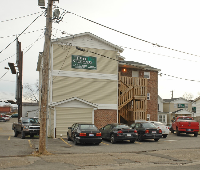 1940 6th Ave in Huntington, WV - Building Photo