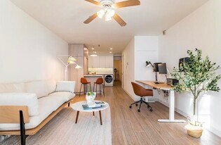 109 Coles St in Jersey City, NJ - Building Photo