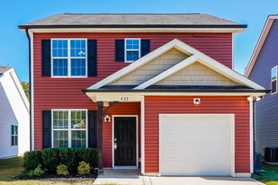 422 Crawford Pkwy in Clayton, NC - Building Photo