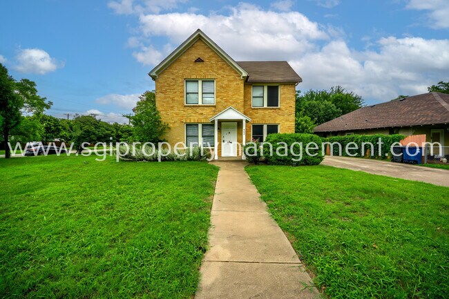 902 S Oak Cliff Blvd in Dallas, TX - Building Photo - Building Photo