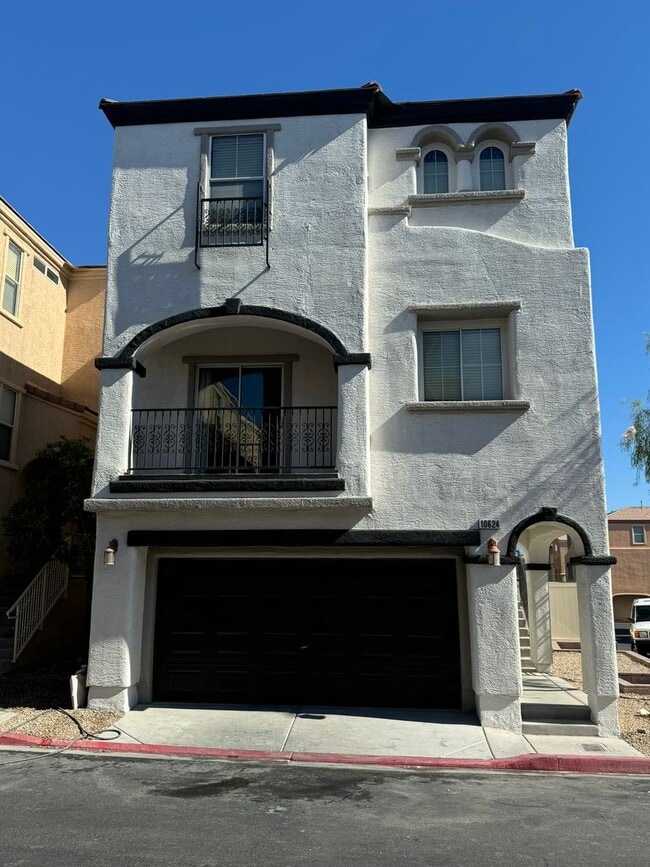 property at 10624 W Double Spring Ct