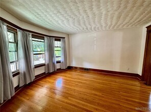 63 Claremont Ave in Buffalo, NY - Building Photo - Building Photo