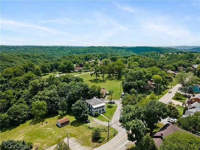 1626 Middle Rd, Unit 1 in Glenshaw, PA - Building Photo - Building Photo