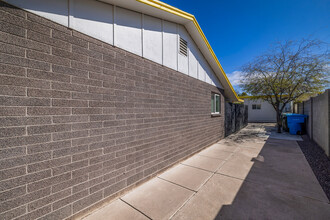 1241 E McKinley St in Phoenix, AZ - Building Photo - Building Photo