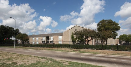 Forest Park in Houston, TX - Building Photo - Building Photo