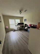 4337 Donnelly Ave in Fort Worth, TX - Building Photo - Building Photo