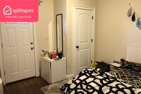 34 Circuit St photo'