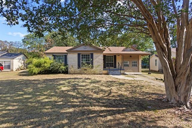 82 Vaughn Dr in Denison, TX - Building Photo - Building Photo