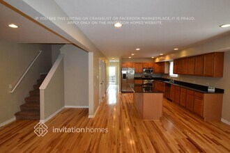 26805 Circle Dr S in Mundelein, IL - Foto de edificio - Building Photo