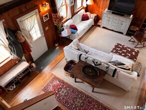 16 Wilbur Rd in Washington, CT - Building Photo - Building Photo