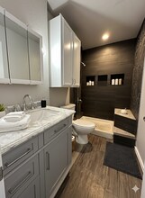 2309 Bitter Creek Dr in Austin, TX - Building Photo - Building Photo